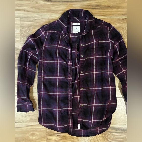 American Eagle Outfitters Purple Soft Plaid Shirt - Picture 4 of 5